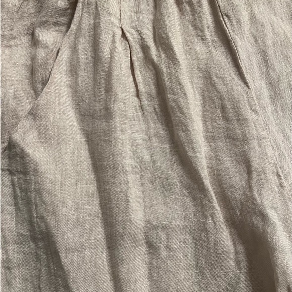 Beige Capri Women’s Pants, XL (Made in Italy) - Picture 4 of 5